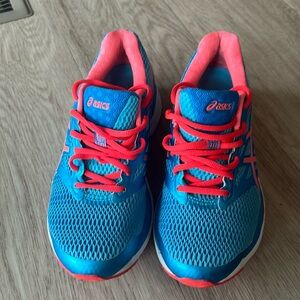 ASICS Running Shoe